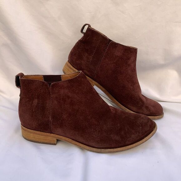 Kork-Ease Velma Bootie Suede Chelsea Ankle Boots Size 8 Womens Red Burgundy Boot - Picture 1 of 9